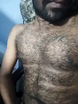 Snapshot of Tinku_1324 chatting on February 16, 10:17 pm Tinku 1324 online show from February 16, 10:17 pm