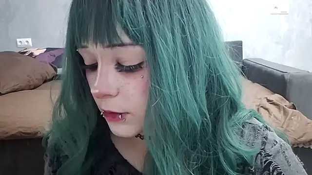 Snapshot of NaomiJess chatting on March 4, 9:21 pm NaomiJess online show from March 4, 9:21 pm