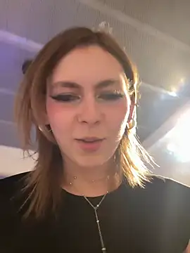 Snapshot of Milli-Kiss chatting on March 1, 8:11 pm Milli-Kiss online show from March 1, 8:11 pm