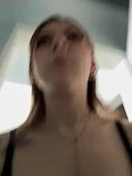 Snapshot of Milli-Kiss chatting on March 4, 1:06 pm Milli-Kiss online show from March 4, 1:06 pm