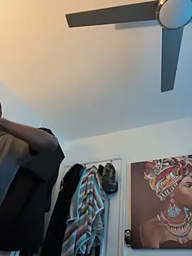 LP007 online show from February 24, 4:38 pm