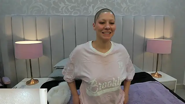 Snapshot of Raven1fox chatting on February 28, 3:40 am Raven1fox online show from February 28, 3:40 am