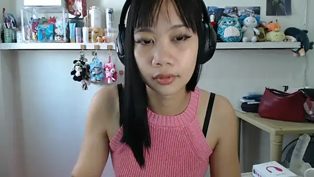 GloryKulikowski online show from March 11, 2:17 am