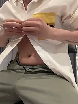 traidep3chan online show from February 22, 4:24 am