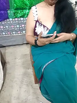 Hot Sonniyaa online show from February 14, 8:22 am