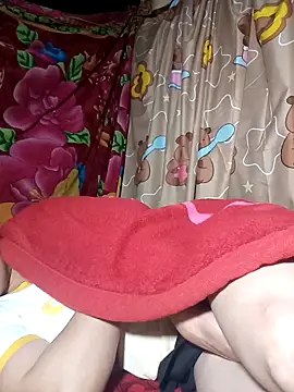 Susuu5790 online show from April 7, 8:53 pm