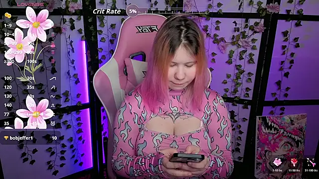 Snapshot of kitsune_little chatting on February 28, 7:04 pm kitsune little online show from February 28, 7:04 pm