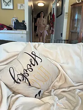 daniella monroe online show from April 9, 10:04 pm