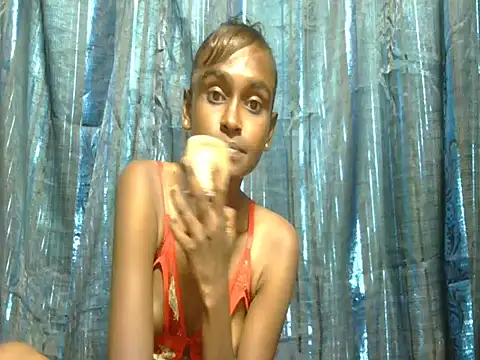 Snapshot of SassyXindian chatting on February 23, 4:04 pm SassyXindian online show from February 23, 4:04 pm