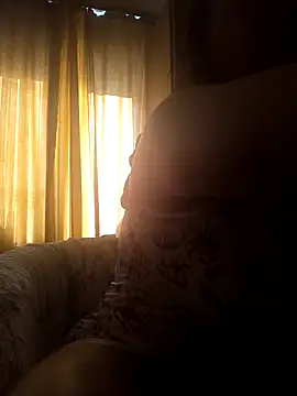 Snapshot of Nowher1_baby chatting on February 17, 11:40 am Nowher1 baby online show from February 17, 11:40 am