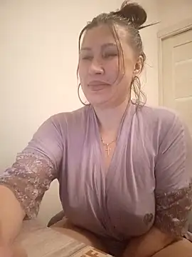 Snapshot of Nowher1_baby chatting on February 28, 5:58 pm Nowher1 baby online show from February 28, 5:58 pm