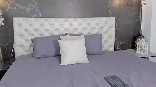 Snapshot of Samantha_Dupre chatting on March 4, 10:38 pm Samantha Dupre online show from March 4, 10:38 pm