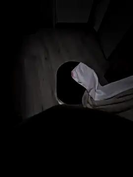 queenandkingpleasure online show from March 13, 1:12 am