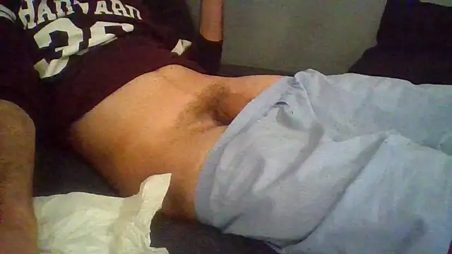 Snapshot of BonneQueueBonjour chatting on February 24, 6:22 am BonneQueueBonjour online show from February 24, 6:22 am