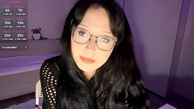 Snapshot of KateGlowee chatting on February 26, 1:10 pm KateGlowee online show from February 26, 1:10 pm