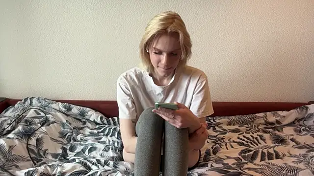 HirokoMassengills online show from March 3, 5:02 am