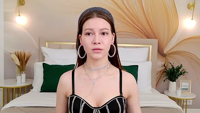 RebecaFields online show from April 5, 3:31 pm