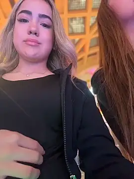 bellabarbiex online show from April 13, 5:29 pm