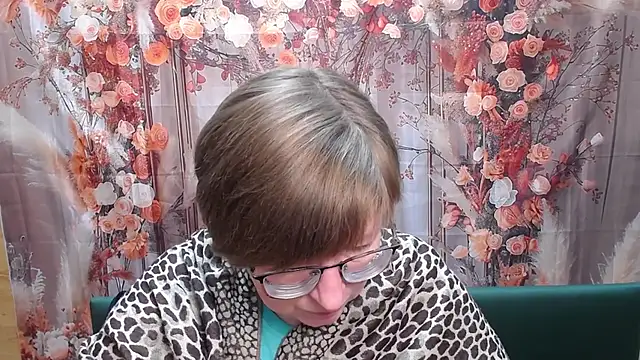 RadaChudna online show from April 15, 5:03 am