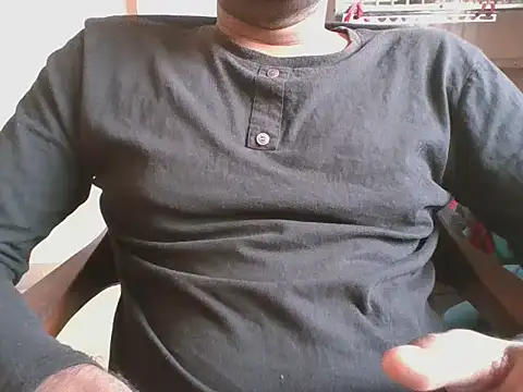 0BANANABANANA0 online show from February 18, 10:55 am