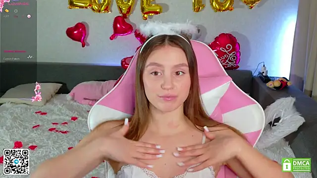 KateNickson online show from February 15, 5:15 am