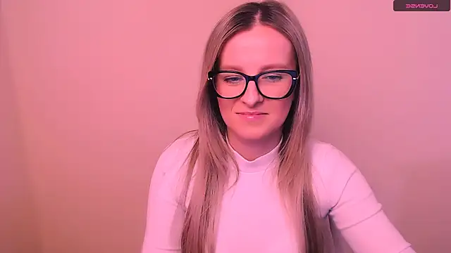 Snapshot of AnnePeach chatting on February 18, 5:09 pm AnnePeach online show from February 18, 5:09 pm