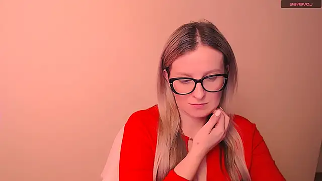 Snapshot of AnnePeach chatting on February 20, 5:15 am AnnePeach online show from February 20, 5:15 am