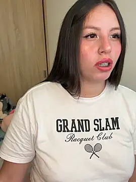 Snapshot of Sofi_Collinss chatting on March 2, 9:32 pm Sofi Collinss online show from March 2, 9:32 pm