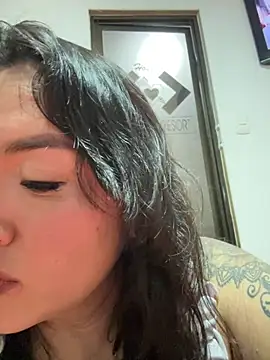 lilu 69 online show from March 15, 7:25 am