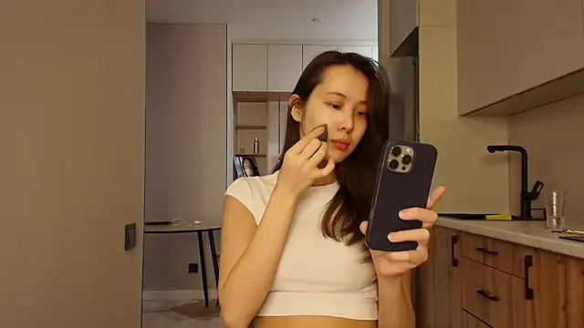 lilly sweeet online show from March 12, 3:01 am