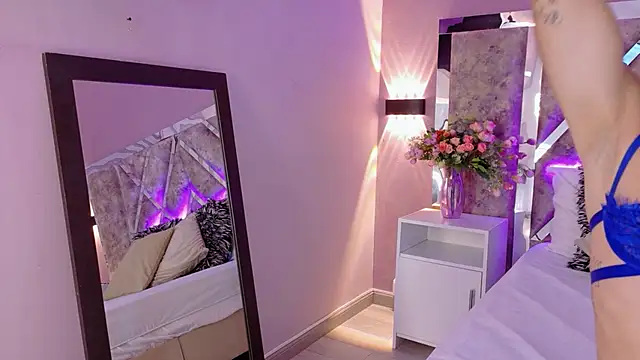 PerlaRogerss  online show from March 22, 10:29 am