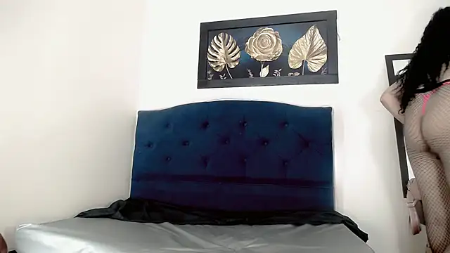 Snapshot of Karlaa_Hernandez_ chatting on February 27, 3:39 am Karlaa Hernandez online show from February 27, 3:39 am