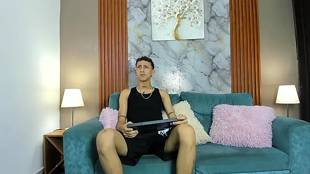 BOYS PLAY online show from April 2, 1:31 pm