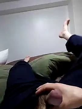 Snapshot of amiy12 chatting on March 9, 5:22 am amiy12 online show from March 9, 5:22 am