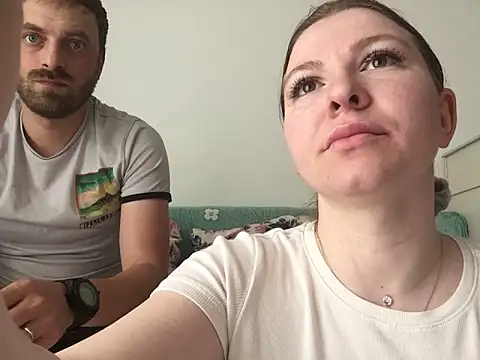 Snapshot of Scarbau chatting on May 21, 10:22 am Scarbau online show from May 21, 10:22 am