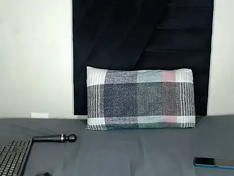 Snapshot of Loyal_Sashaa chatting on March 2, 11:55 pm Loyal Sashaa online show from March 2, 11:55 pm