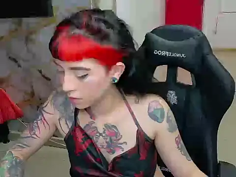 nova kitttyy online show from February 20, 8:53 pm