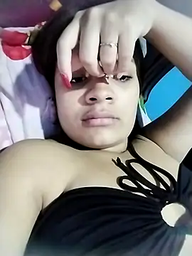 Snapshot of SiaFoxx_ chatting on February 27, 1:49 am SiaFoxx online show from February 27, 1:49 am