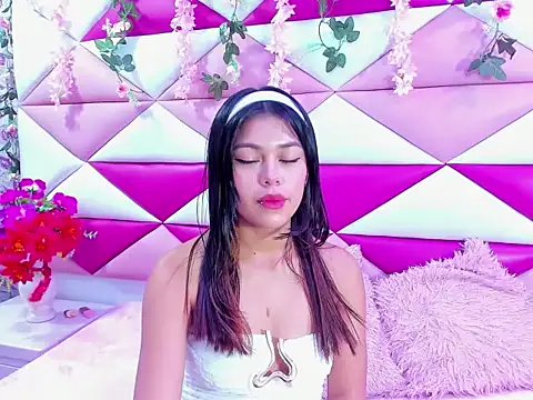 alana deivis online show from February 25, 2:43 am