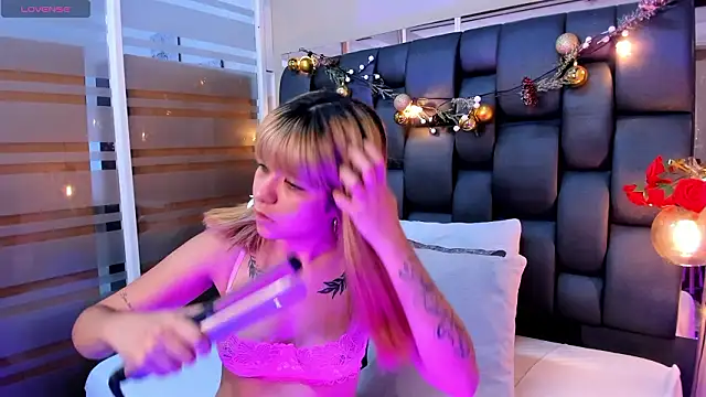 Fiorella sweet online show from March 6, 7:21 pm