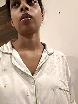 Rani1993 online show from April 18, 7:58 pm