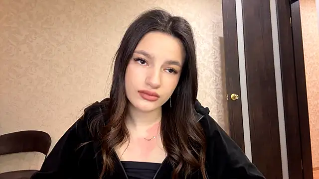 Snapshot of Kosandra_k chatting on March 1, 4:53 pm Kosandra k online show from March 1, 4:53 pm