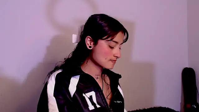 Lili  Clan online show from February 24, 8:51 pm