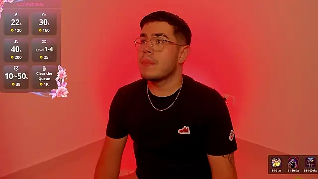 Snapshot of Joseph_connor5 chatting on February 28, 12:33 am Joseph connor5 online show from February 28, 12:33 am