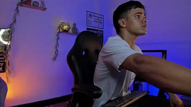 Rob zaens33 online show from February 20, 1:33 pm