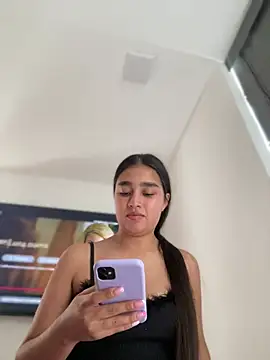 I Samanthaa online show from March 29, 10:10 pm