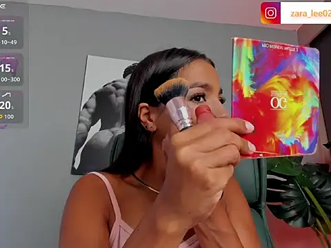 Snapshot of zara_leee chatting on March 2, 11:50 am zara leee online show from March 2, 11:50 am