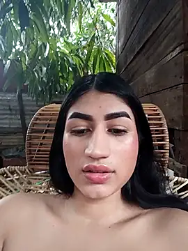 Julianiss online show from March 6, 9:11 pm