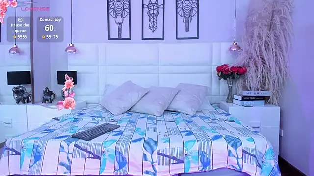 Snapshot of Mia_Bailey_ chatting on February 25, 3:16 am Mia Bailey online show from February 25, 3:16 am