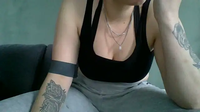 Geileboef28 online show from April 20, 3:37 pm